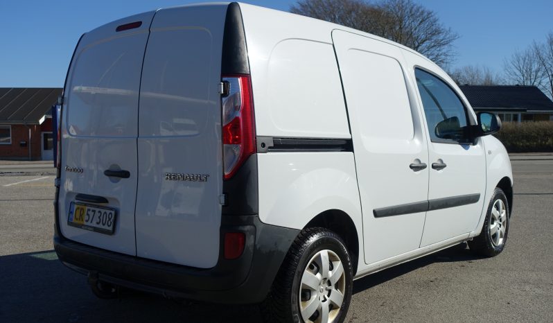 
								RENAULT KANGOO 1.5 dCi 90 EDC full									