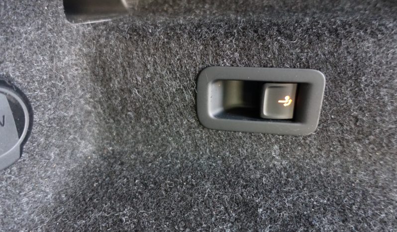 
								SKODA Enyaq IV full									